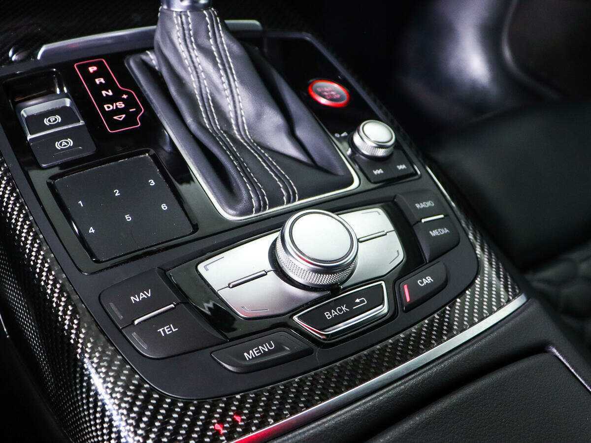 Купить Audi RS 6, 2015, 78 907 км, фото №16