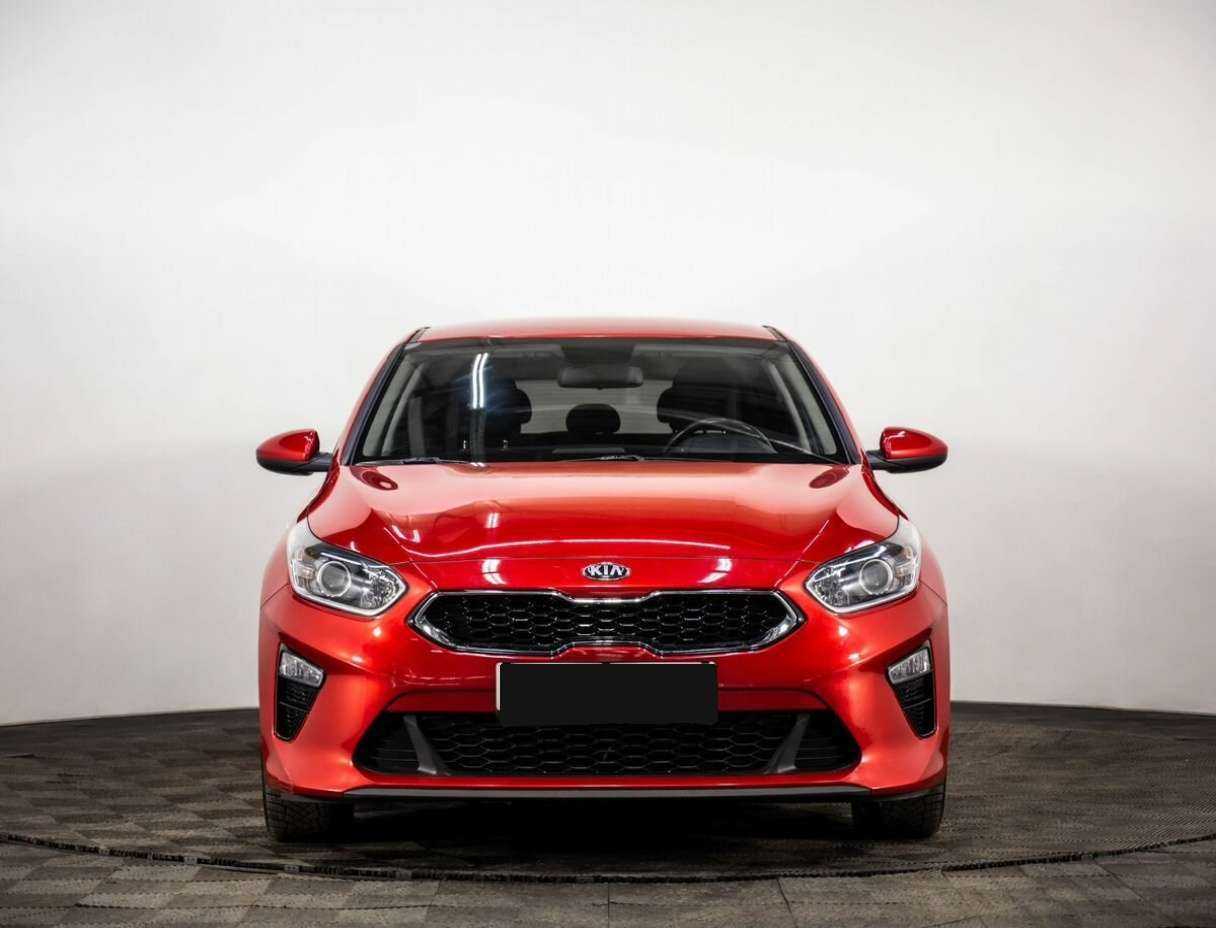 Купить Kia Ceed, 2019, 89 000 км, фото №2