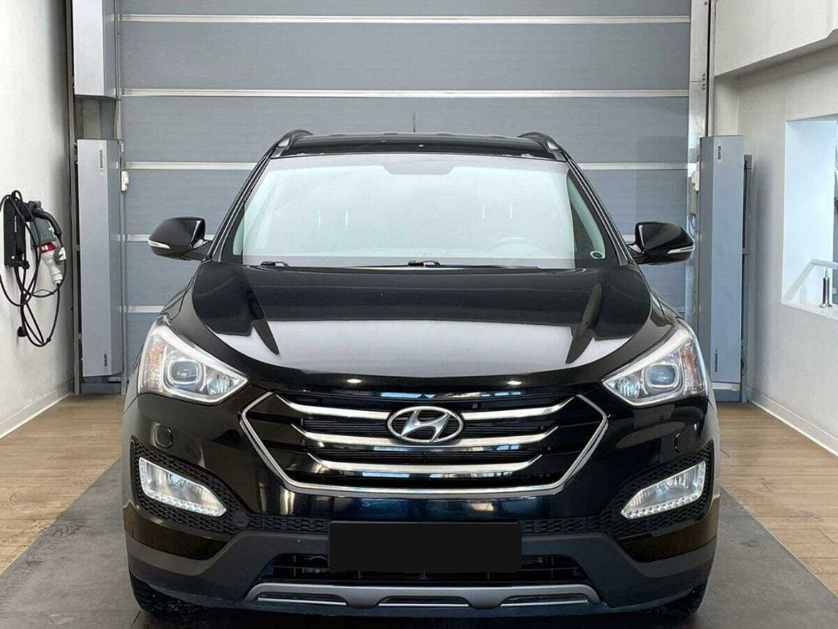 Купить Hyundai Santa Fe, 2015, 67 852 км, фото №2