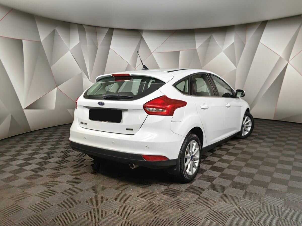 Купить Ford Focus, 2017, 87 169 км, фото №2