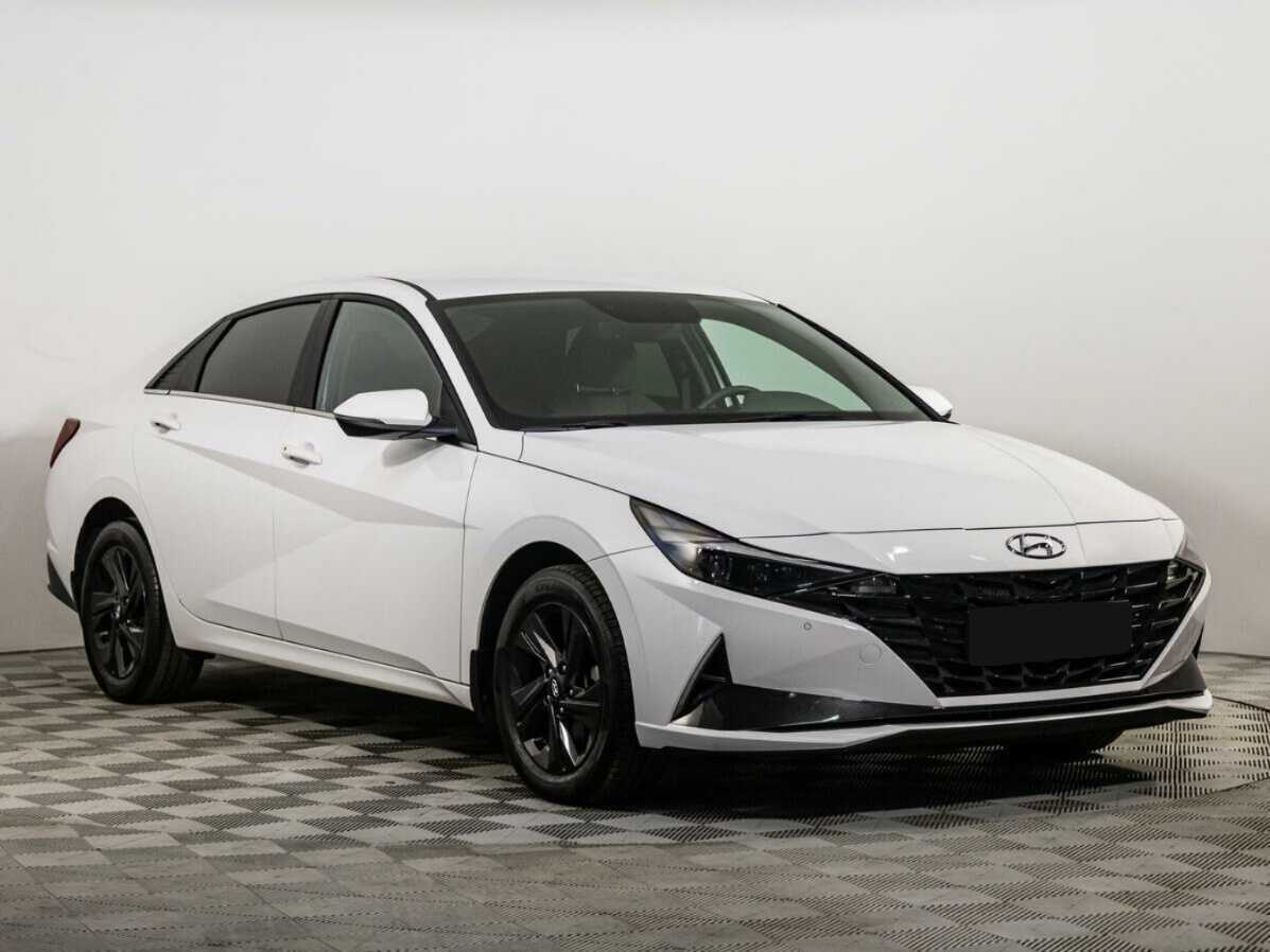 Купить Hyundai Elantra, 2021, 55 478 км, фото №2