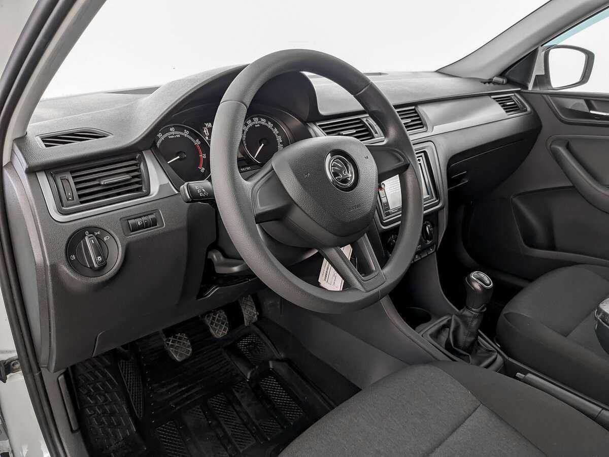 Купить Skoda Rapid, 2017, 132 368 км, фото №14