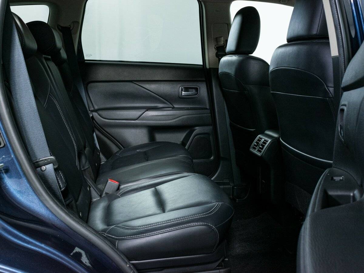 Купить Mitsubishi Outlander, 2020, 80 307 км, фото №13