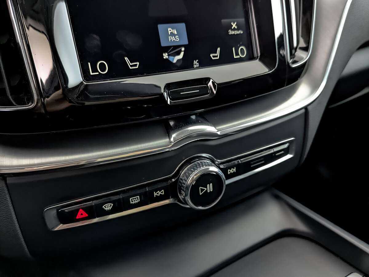 Купить Volvo XC60, 2019, 68 500 км, фото №23