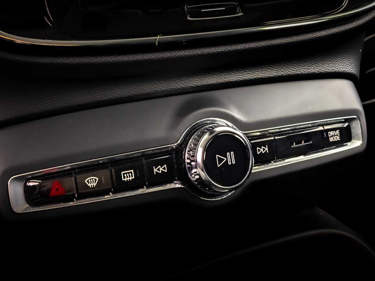 Купить Volvo XC40, 2021, 62 617 км, фото №26