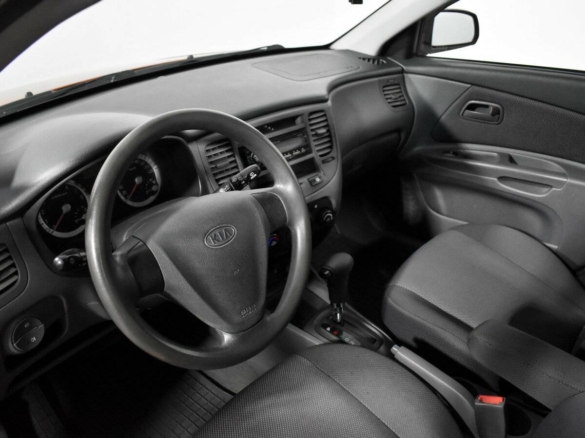 Купить Kia Rio II, 2006, 222 500 км, фото №9