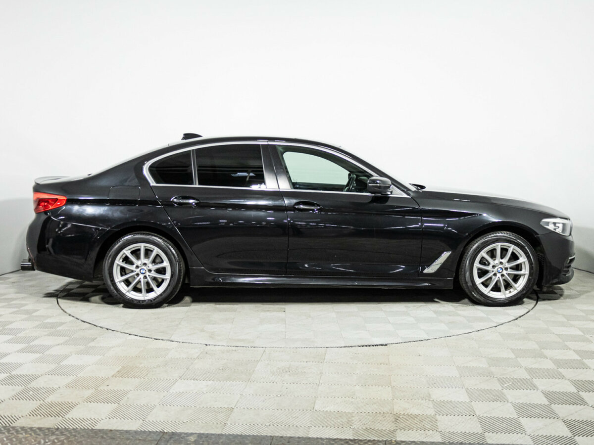 Купить BMW 5 серии 520i VII (G30/G31/G38), 2017, 323 000 км, фото №4