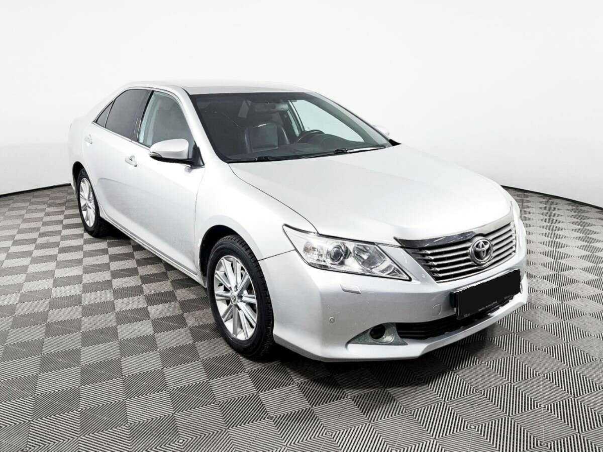 Купить Toyota Camry, 2014, 121 870 км, фото №3