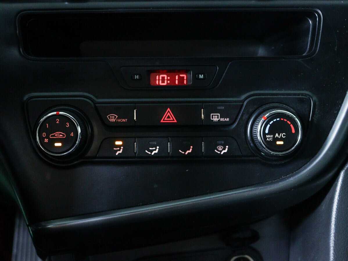 Купить Kia K5, 2011, 157 347 км, фото №15