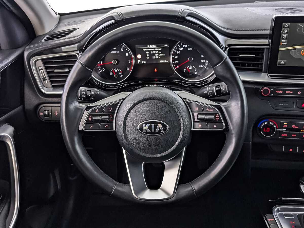 Купить Kia Ceed, 2019, 39 153 км, фото №17