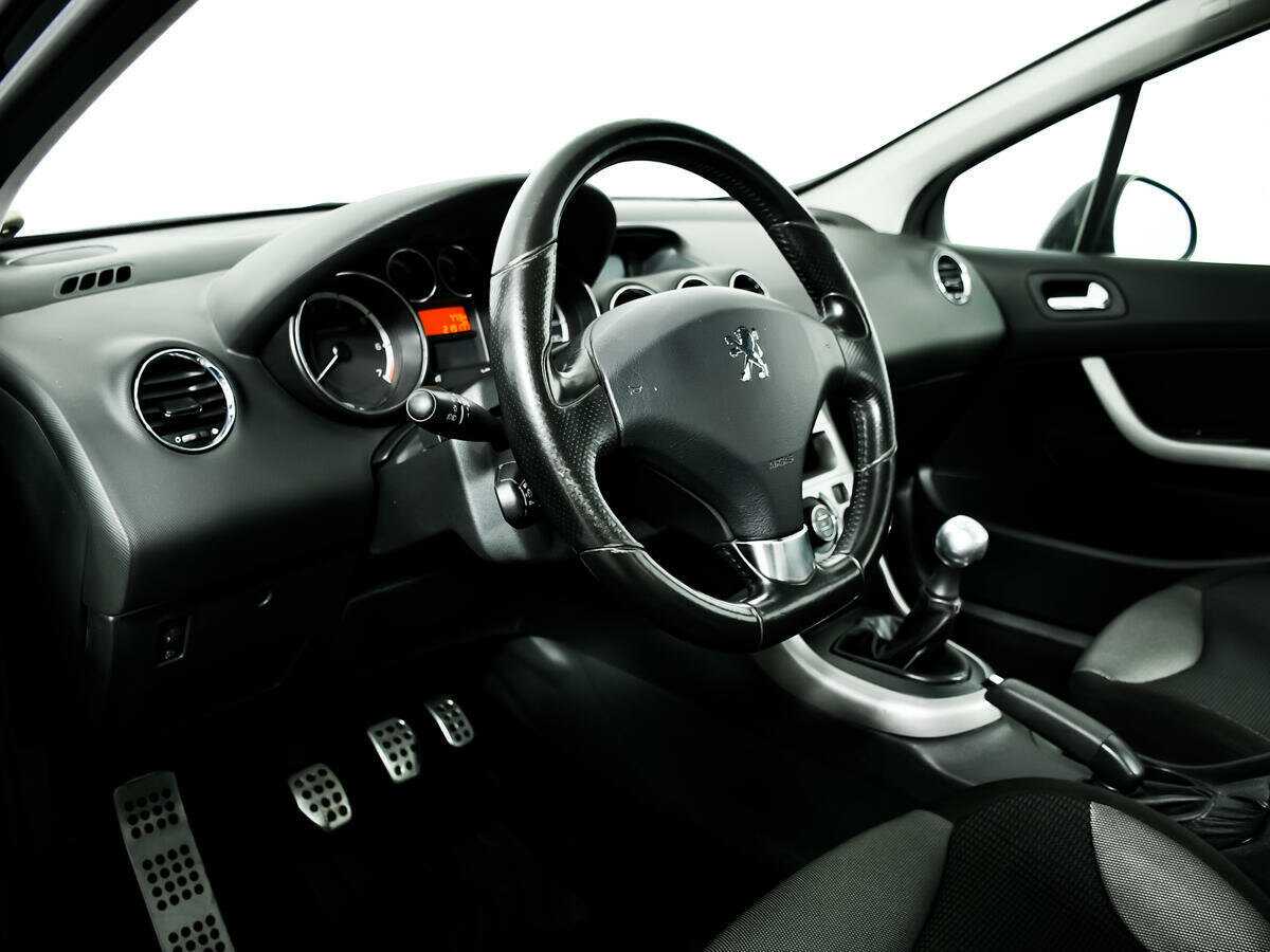 Купить Peugeot 308, 2010, 219 176 км, фото №13
