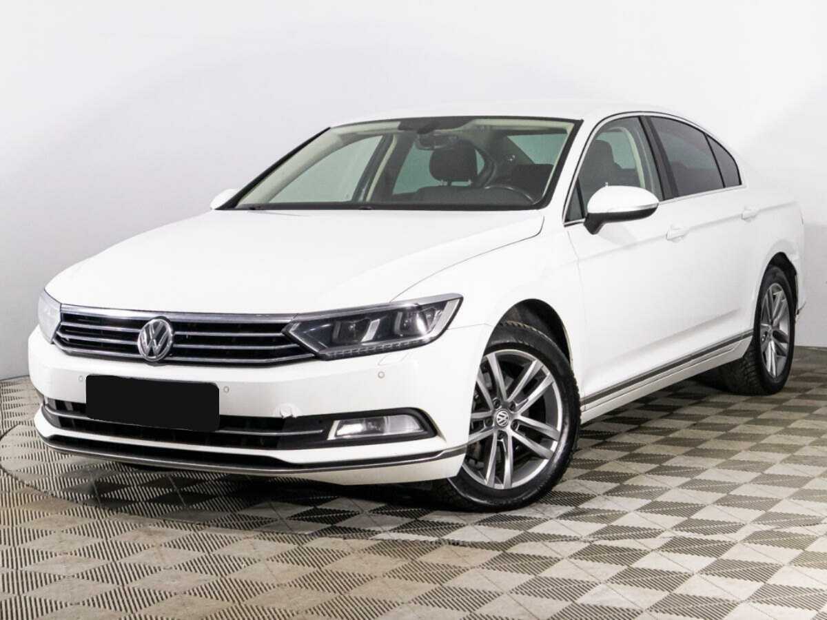 Купить Volkswagen Passat DSG7, 2017, 210 270 км, фото №1