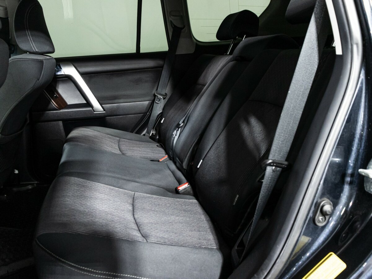 Купить Toyota Land Cruiser Prado 150 Series Рестайлинг 1, 2014, 160 350 км, фото №8