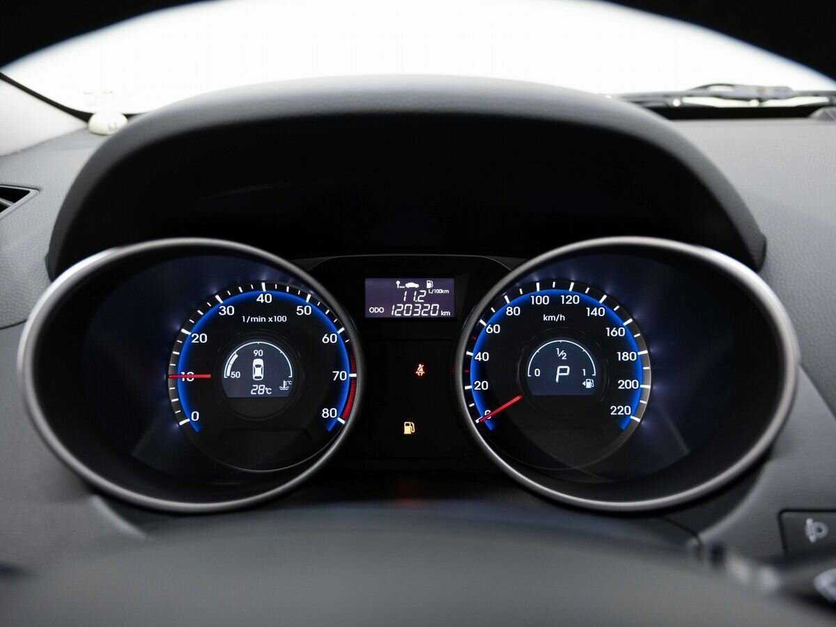 Купить Hyundai ix35, 2014, 120 319 км, фото №17