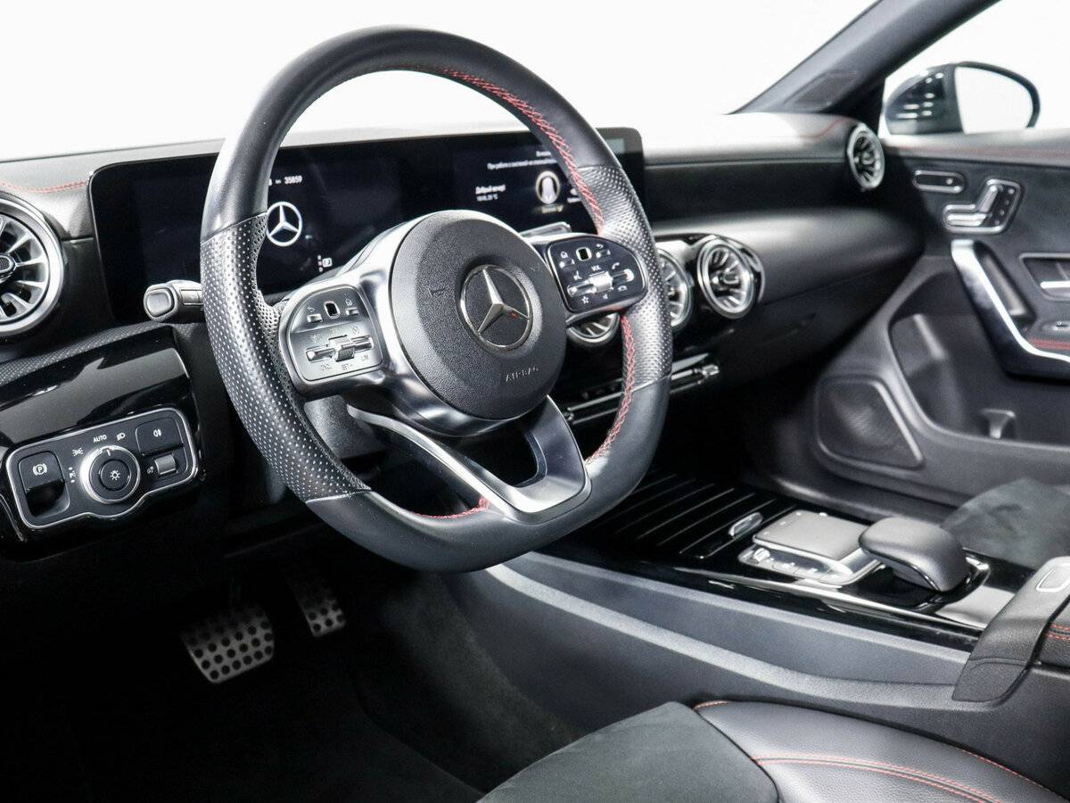 Купить Mercedes-Benz CLA 200, 2021, 35 909 км, фото №14