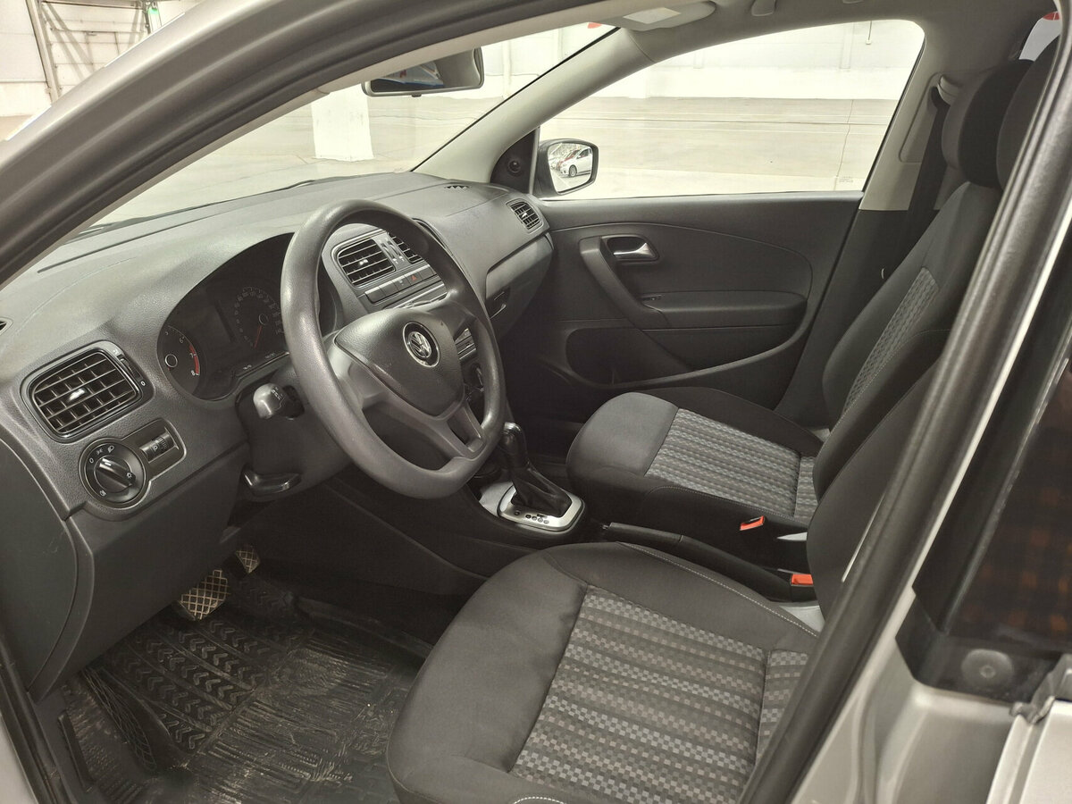Купить Volkswagen Polo V Рестайлинг, 2018, 113 525 км, фото №15