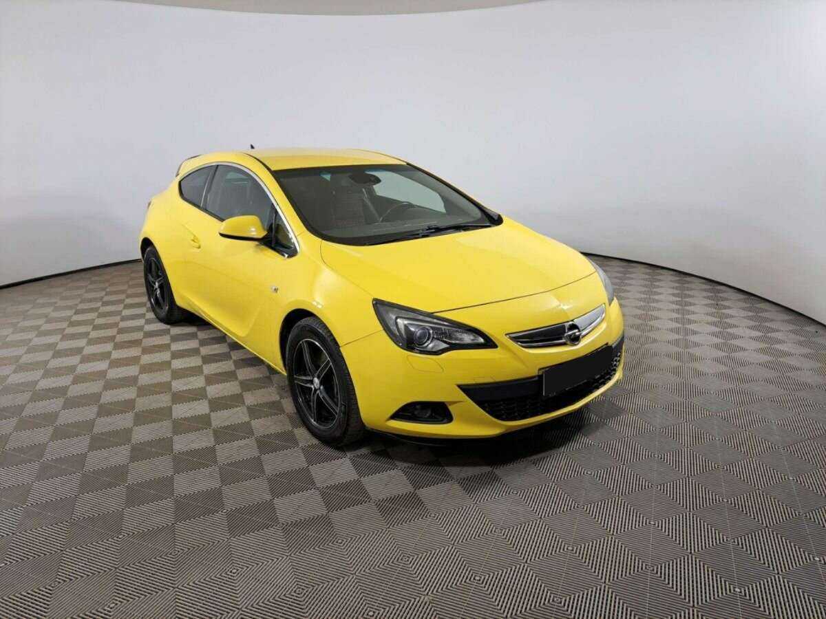 Купить Opel Astra GTC, 2013, 120 970 км, фото №3