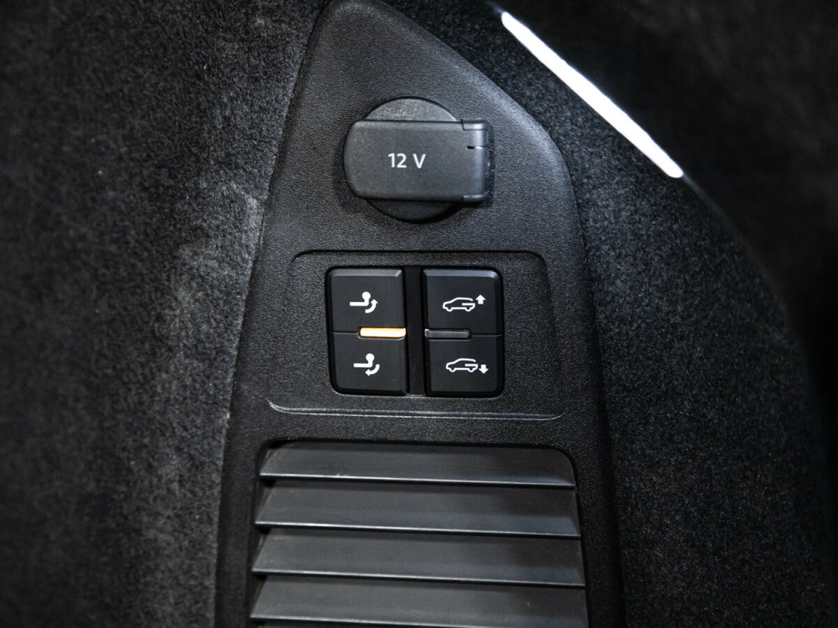 Купить Volkswagen Touareg III, 2018, 113 000 км, фото №14