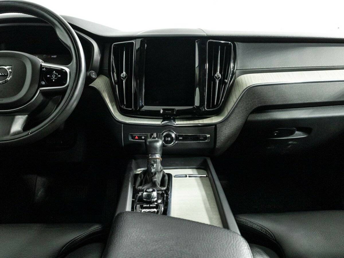 Купить Volvo XC60, 2020, 115 000 км, фото №14