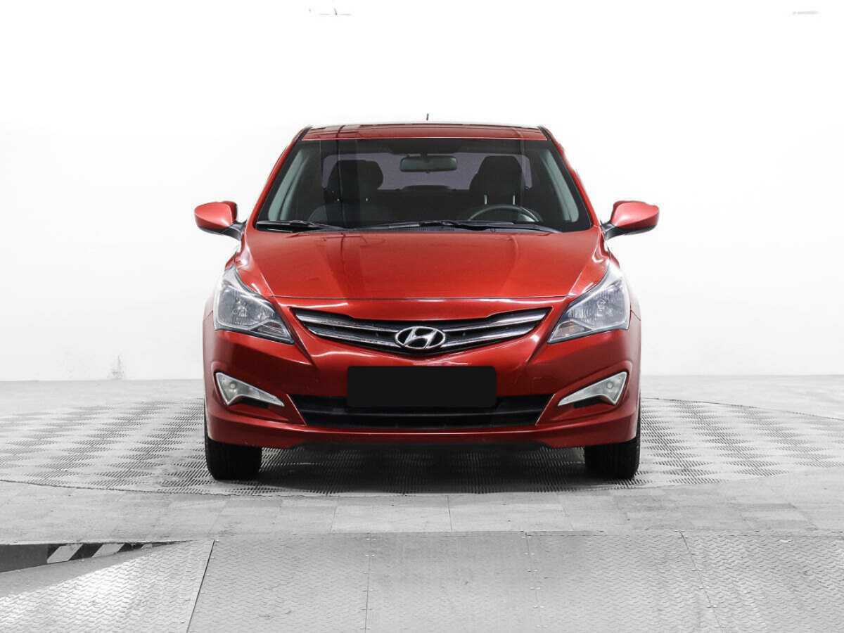 Купить Hyundai Solaris, 2014, 121 327 км, фото №2