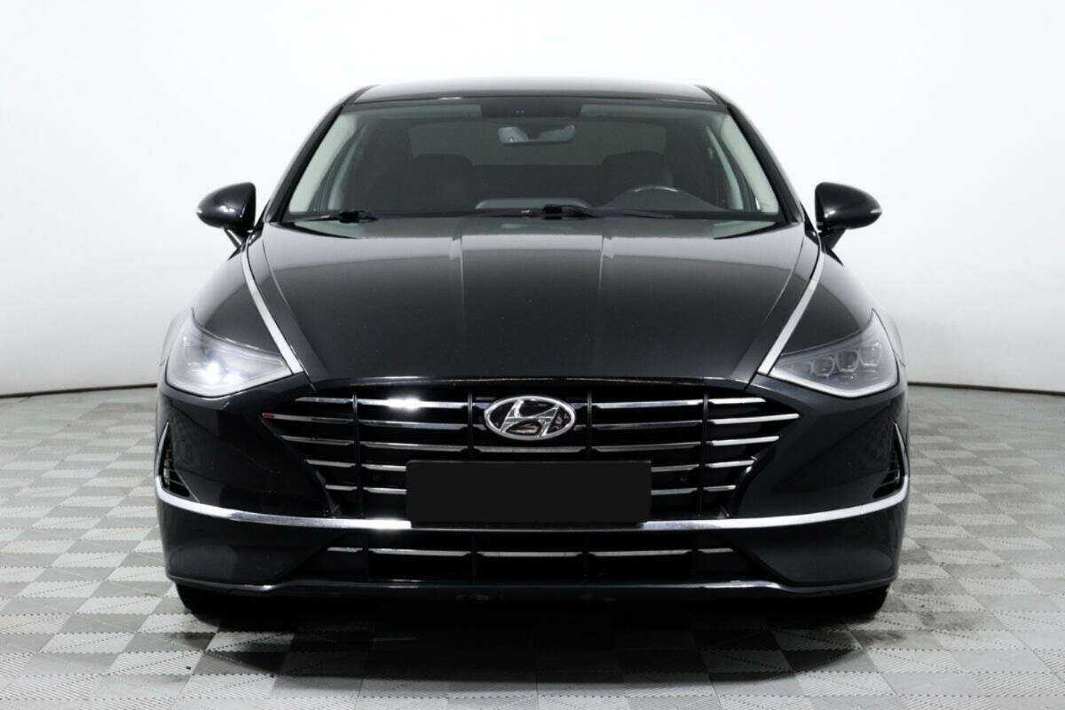 Купить Hyundai Sonata, 2021, 67 300 км, фото №2