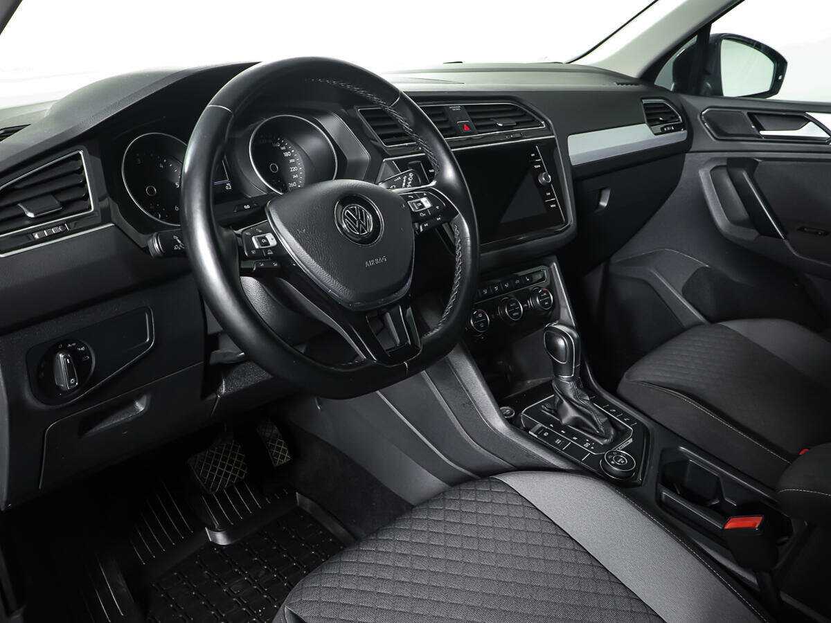 Купить Volkswagen Tiguan, 2018, 130 005 км, фото №12