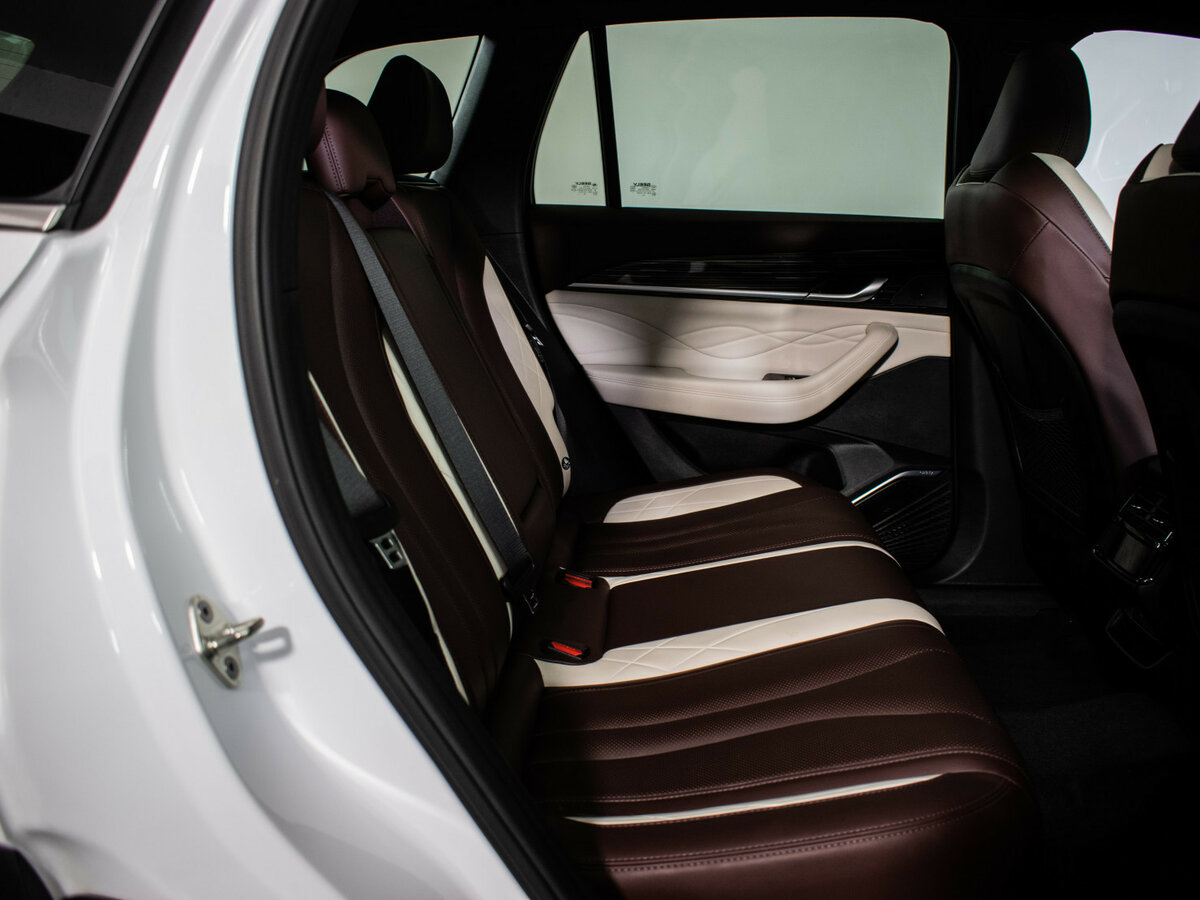 Купить Geely Monjaro I, 2023, 31 100 км, фото №9