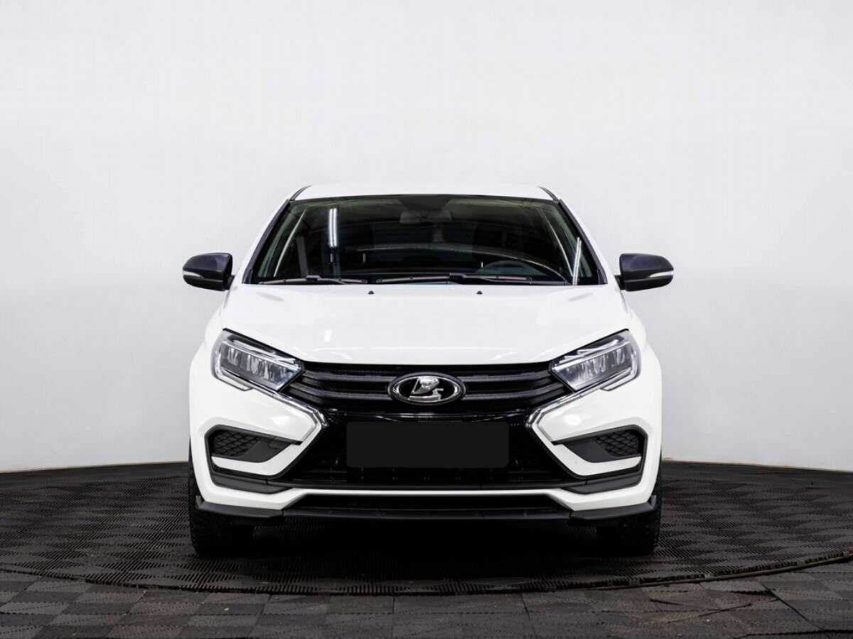 Купить Lada (ВАЗ) Vesta, 2023, 40 000 км, фото №2