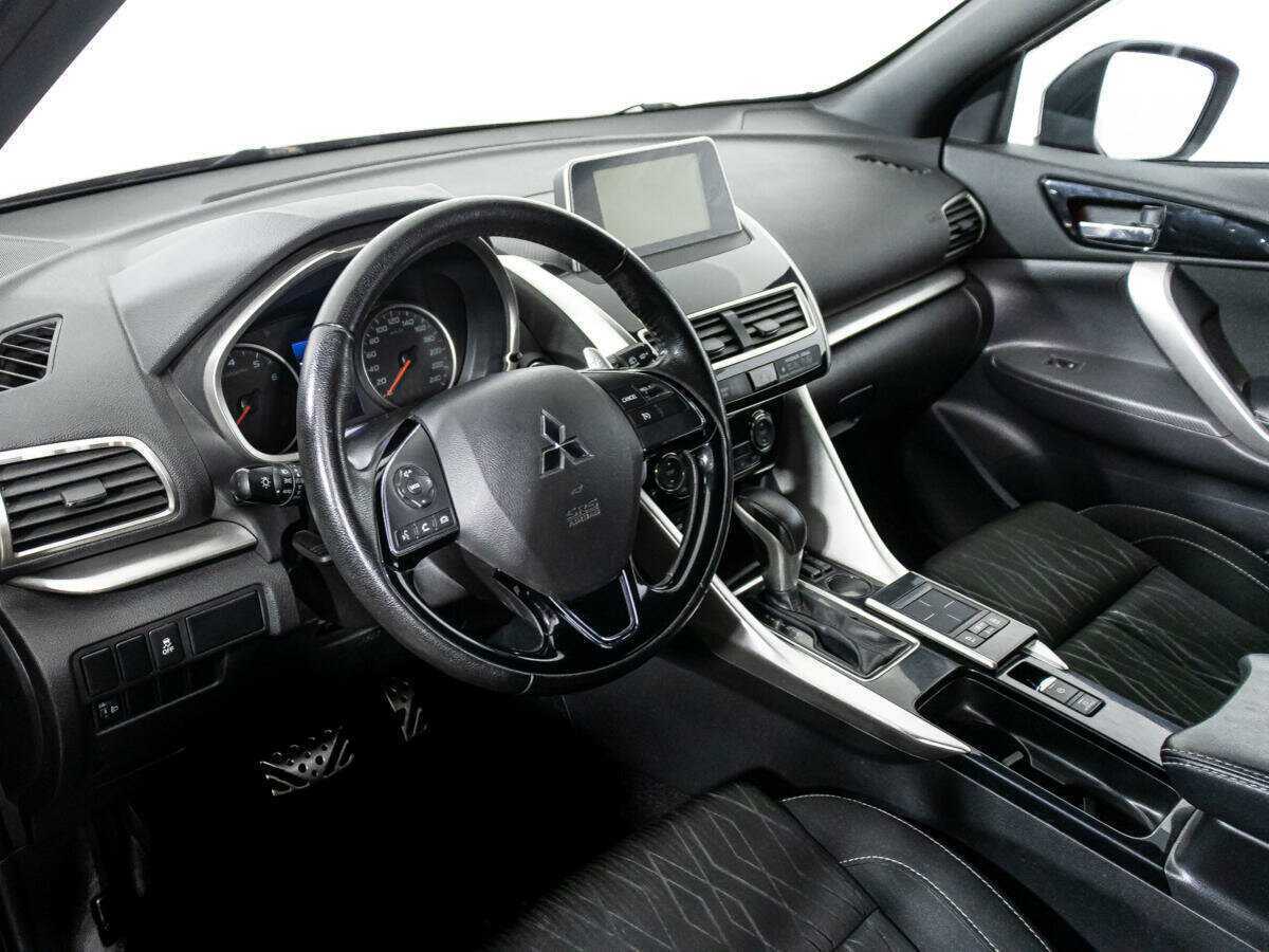Купить Mitsubishi Eclipse Cross, 2019, 100 684 км, фото №11