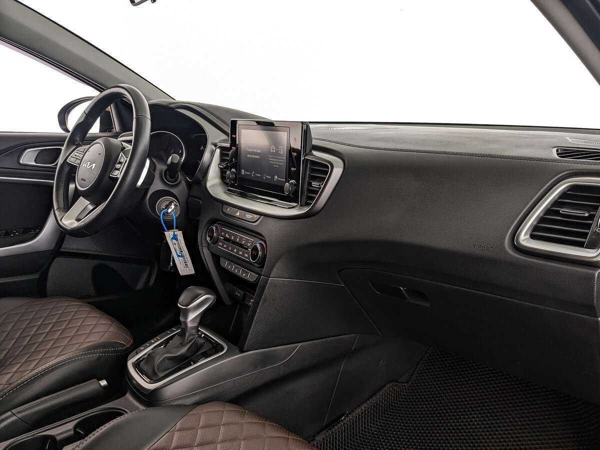 Купить Kia Ceed, 2021, 45 000 км, фото №9
