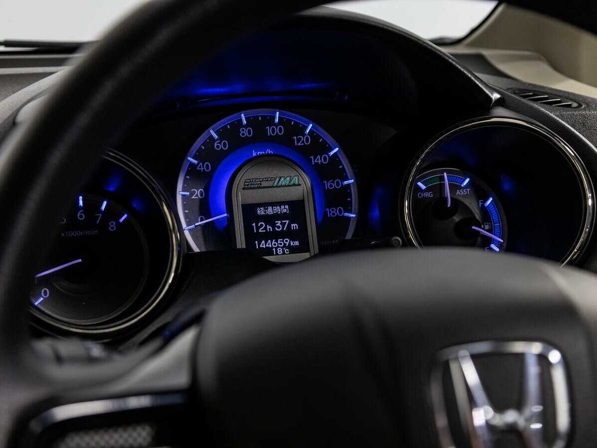 Купить Honda Fit Shuttle, 2013, 144 645 км, фото №12