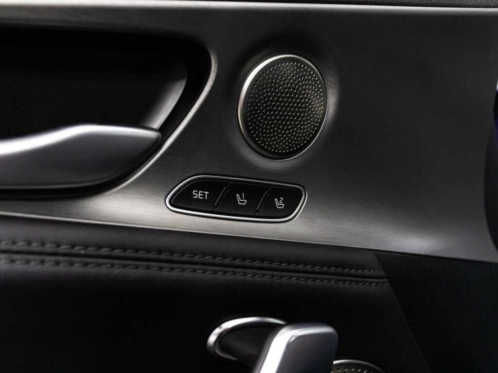 Купить Kia Stinger, 2018, 111 335 км, фото №17