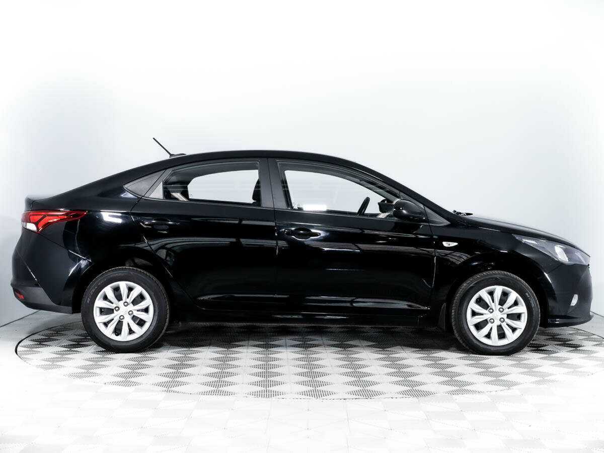 Купить Hyundai Solaris, 2021, 103 962 км, фото №4