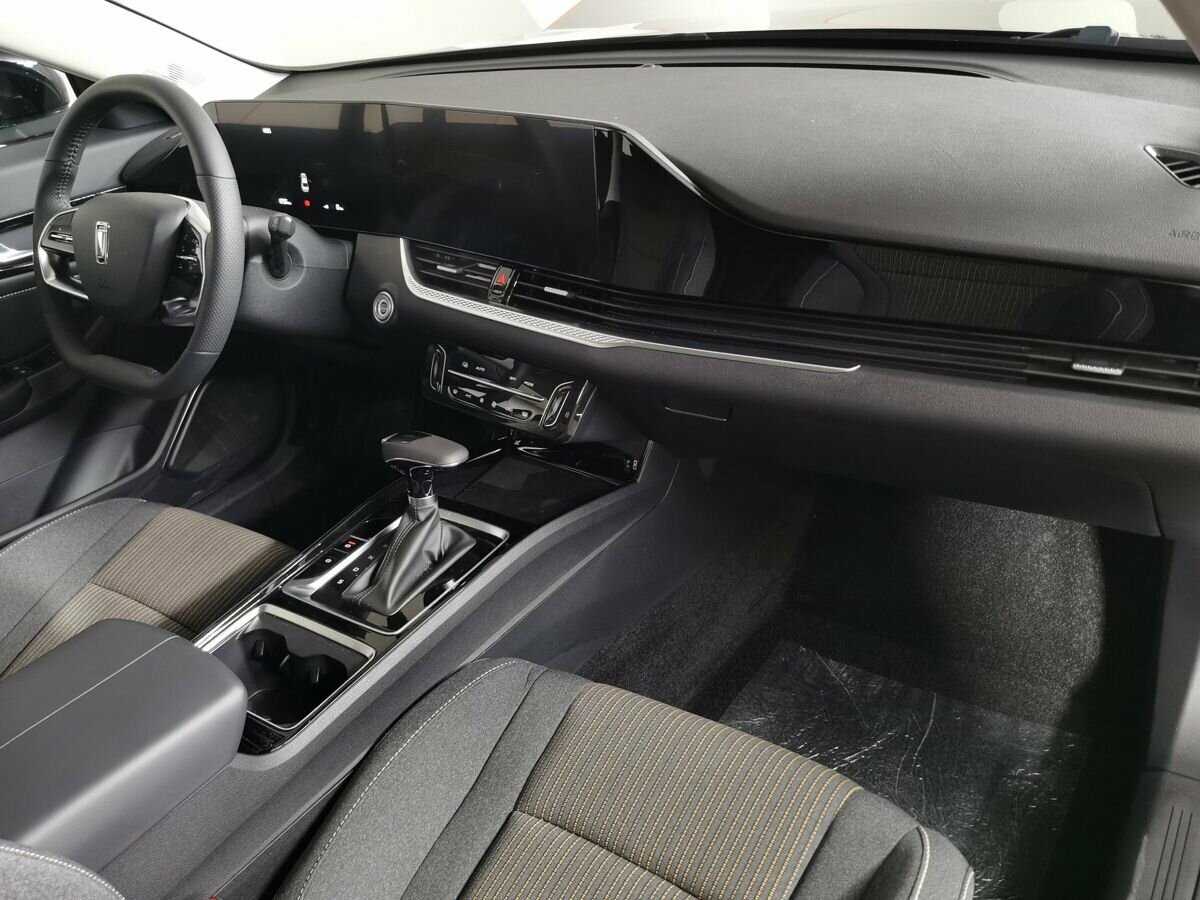 Купить FAW Bestune B70, 2023, 1 255 км, фото №9