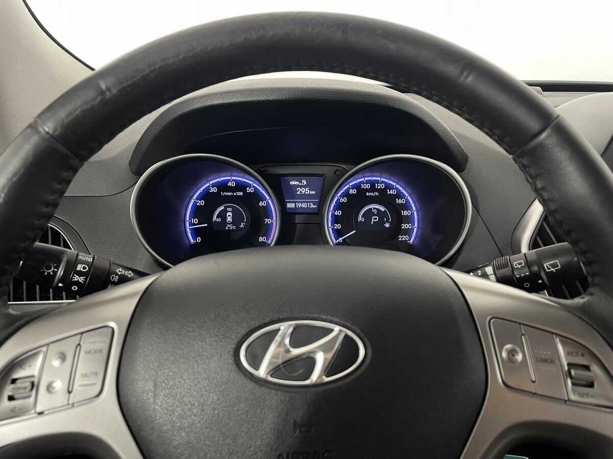 Купить Hyundai ix35, 2010, 194 013 км, фото №9