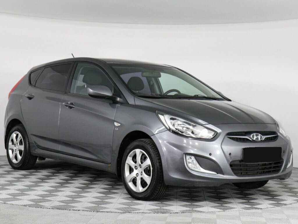 Купить Hyundai Solaris, 2012, 139 346 км, фото №2