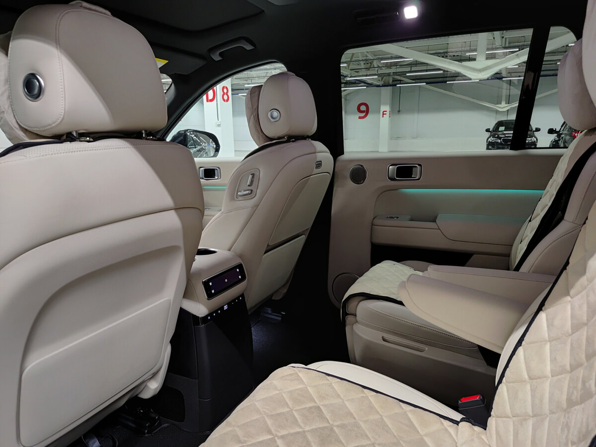 Купить Li Auto (Lixiang) L9 52.3 kWh I Рестайлинг, 2024, 46 444 км, фото №12