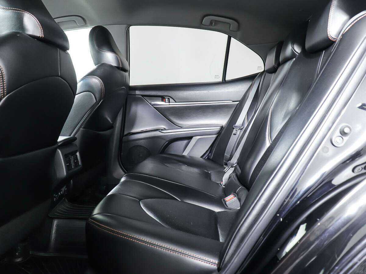 Купить Toyota Camry, 2018, 120 635 км, фото №10