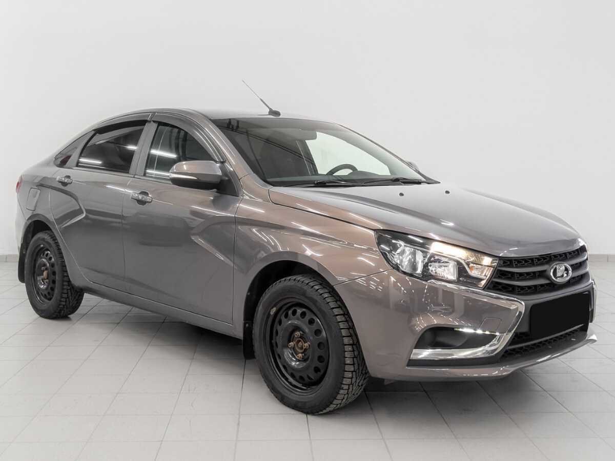 Купить Lada (ВАЗ) Vesta, 2017, 64 289 км, фото №3