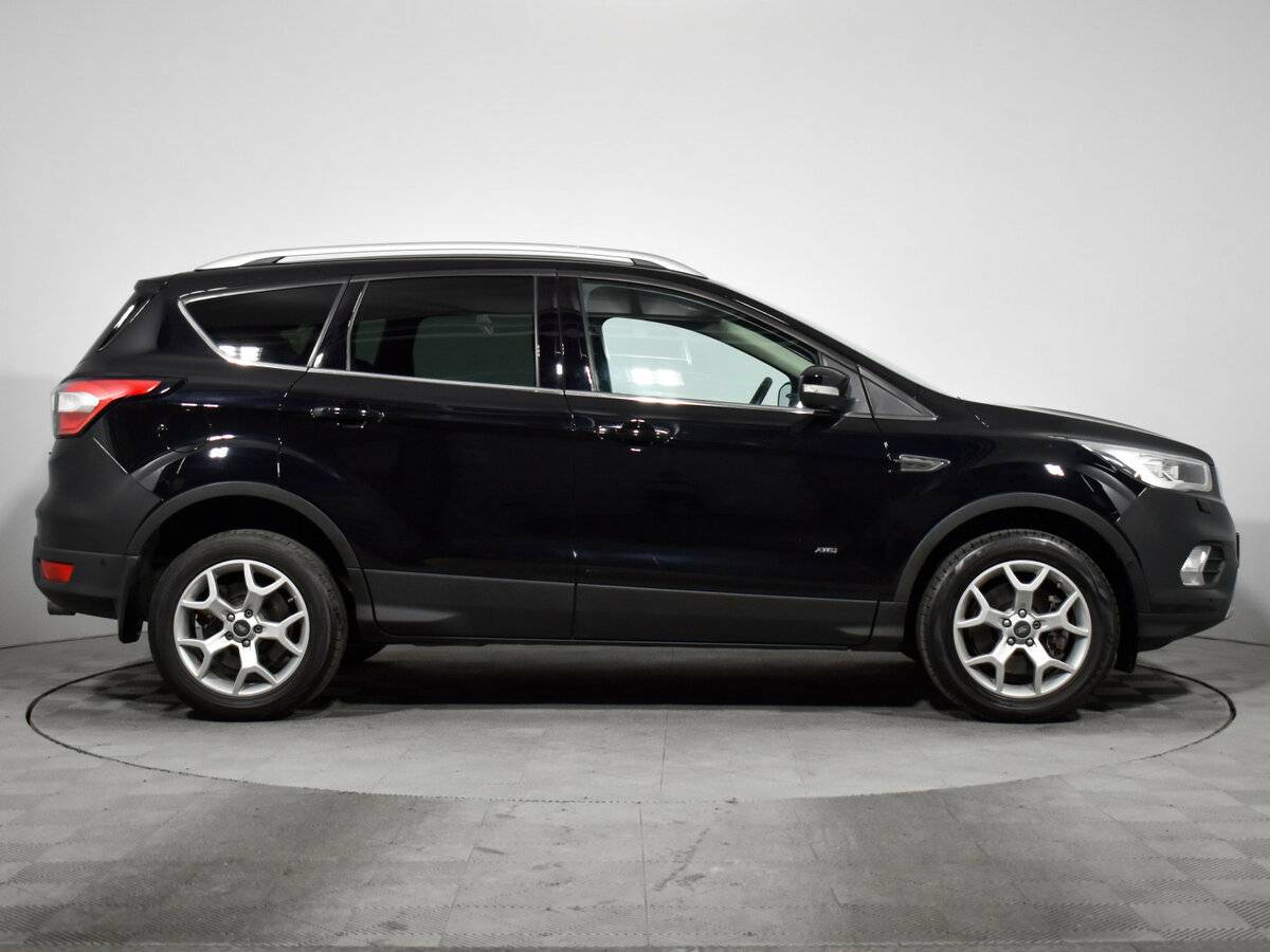 Купить Ford Kuga II Рестайлинг, 2017, 92 143 км, фото №4