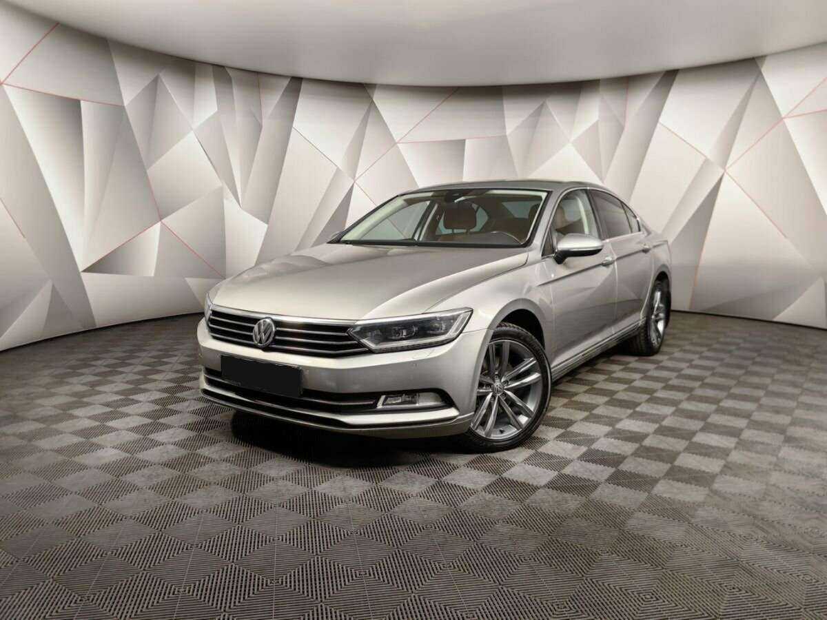 Купить Volkswagen Passat, 2017, 99 391 км, фото №1