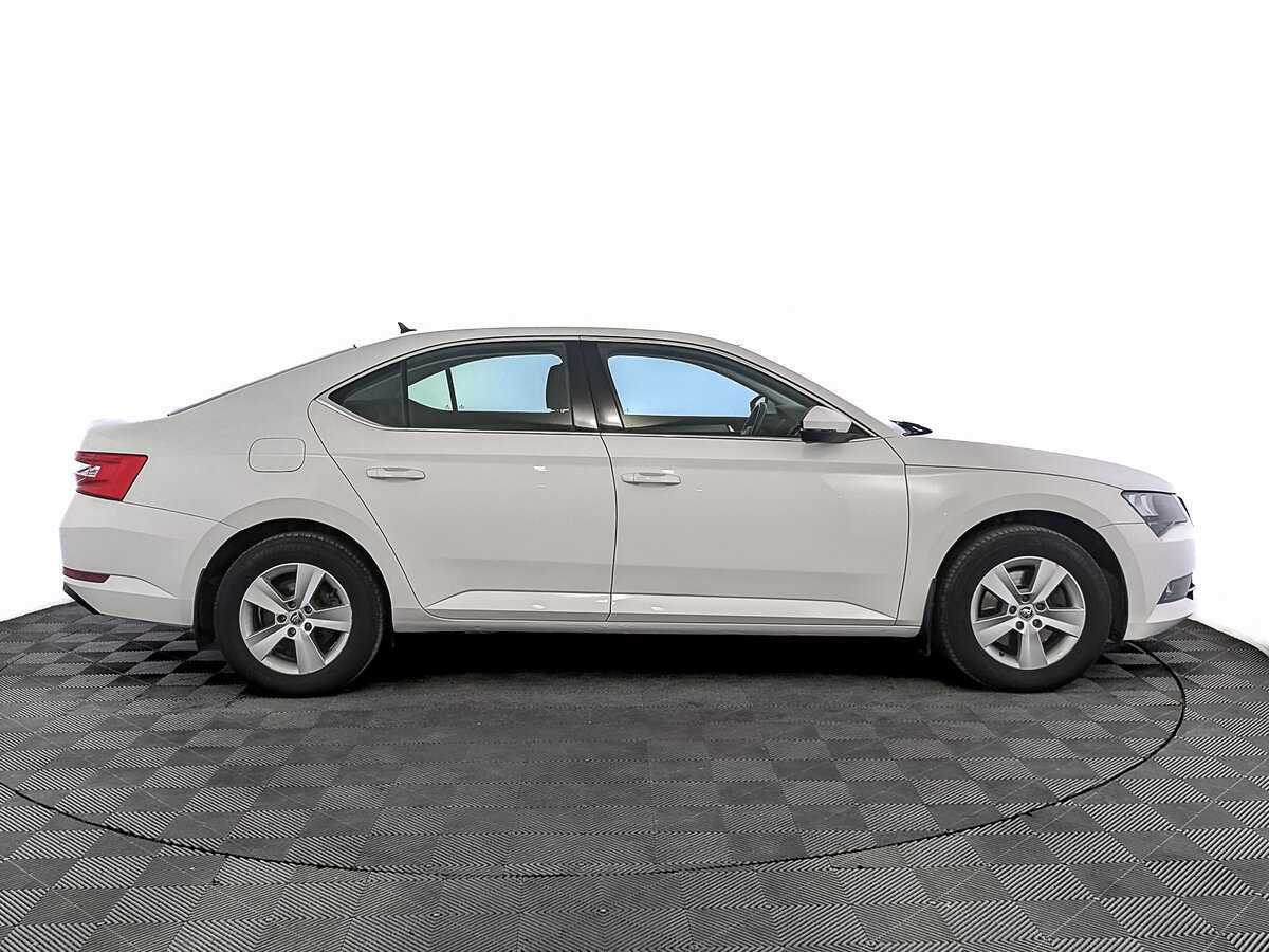 Купить Skoda Superb, 2017, 74 223 км, фото №4
