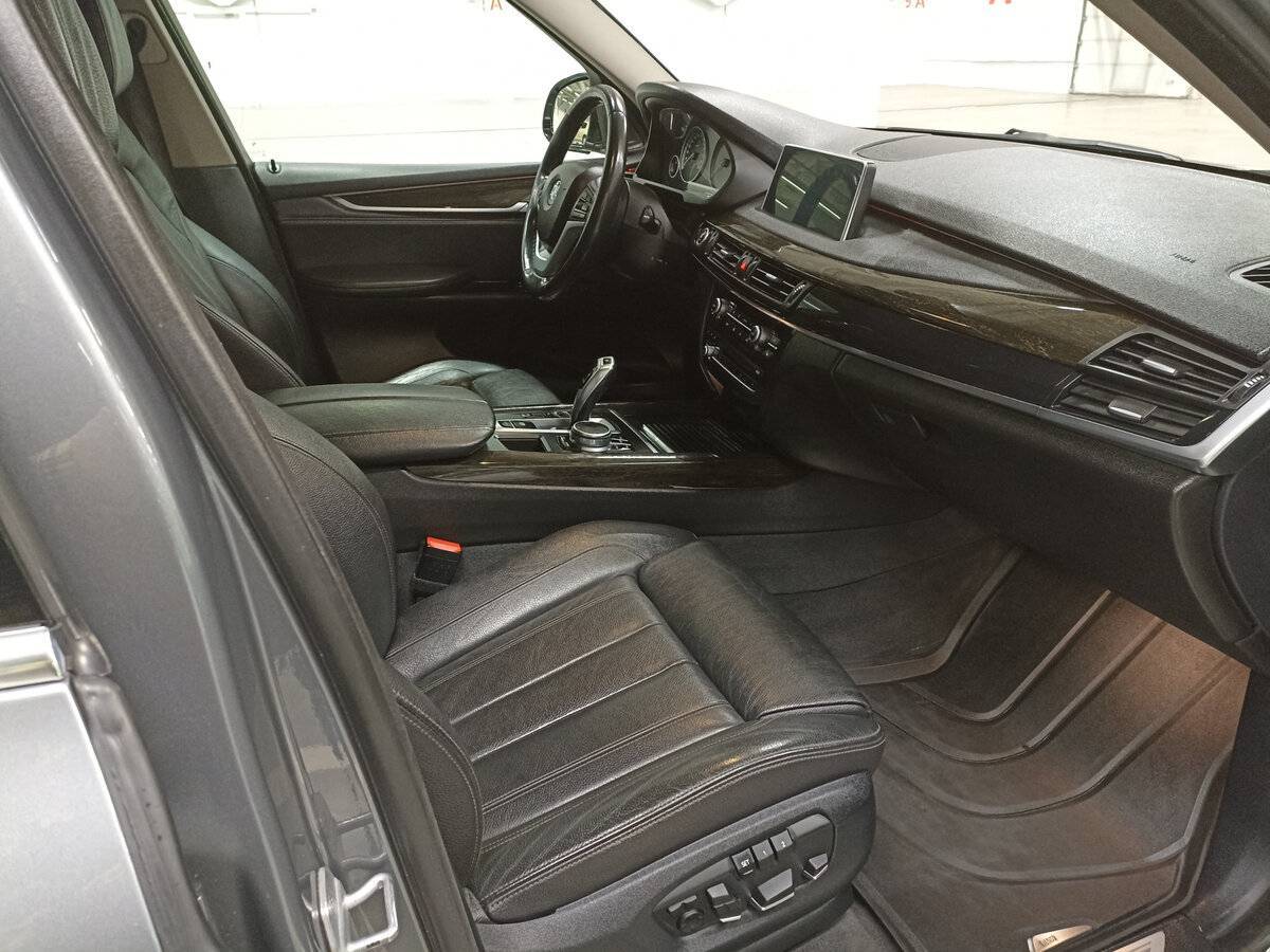 Купить BMW X5 35i, 2017, 216 379 км, фото №10