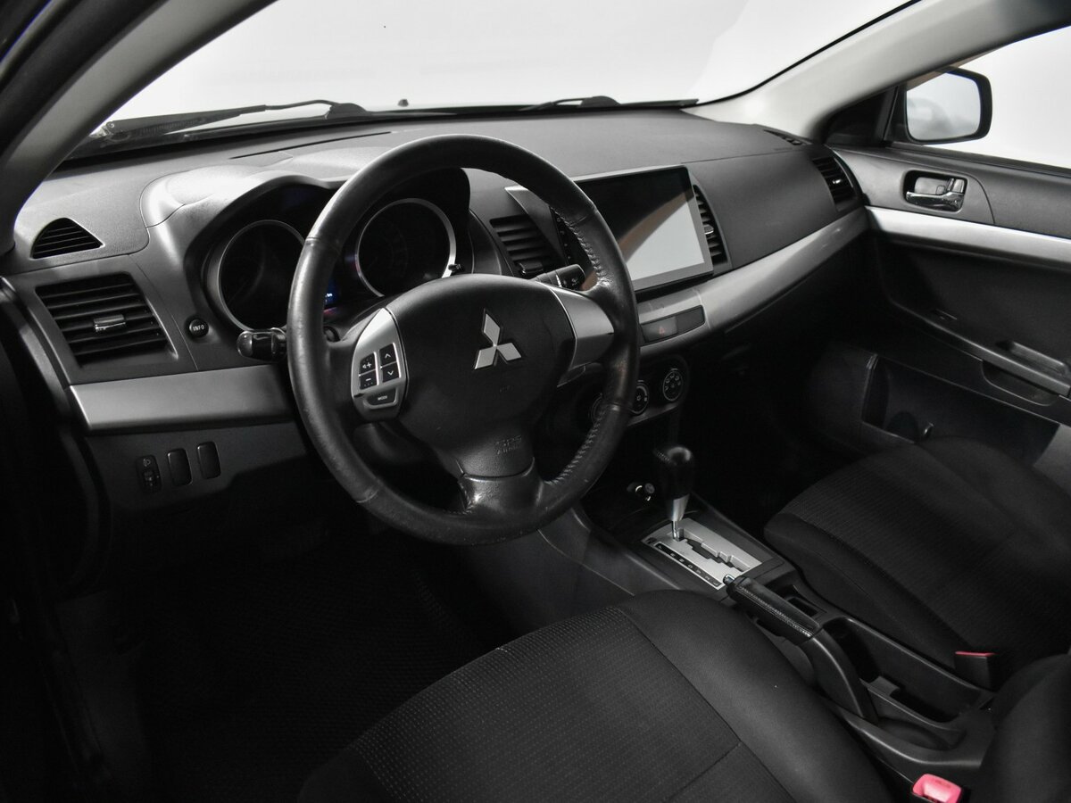 Купить Mitsubishi Lancer X Рестайлинг, 2011, 298 956 км, фото №6