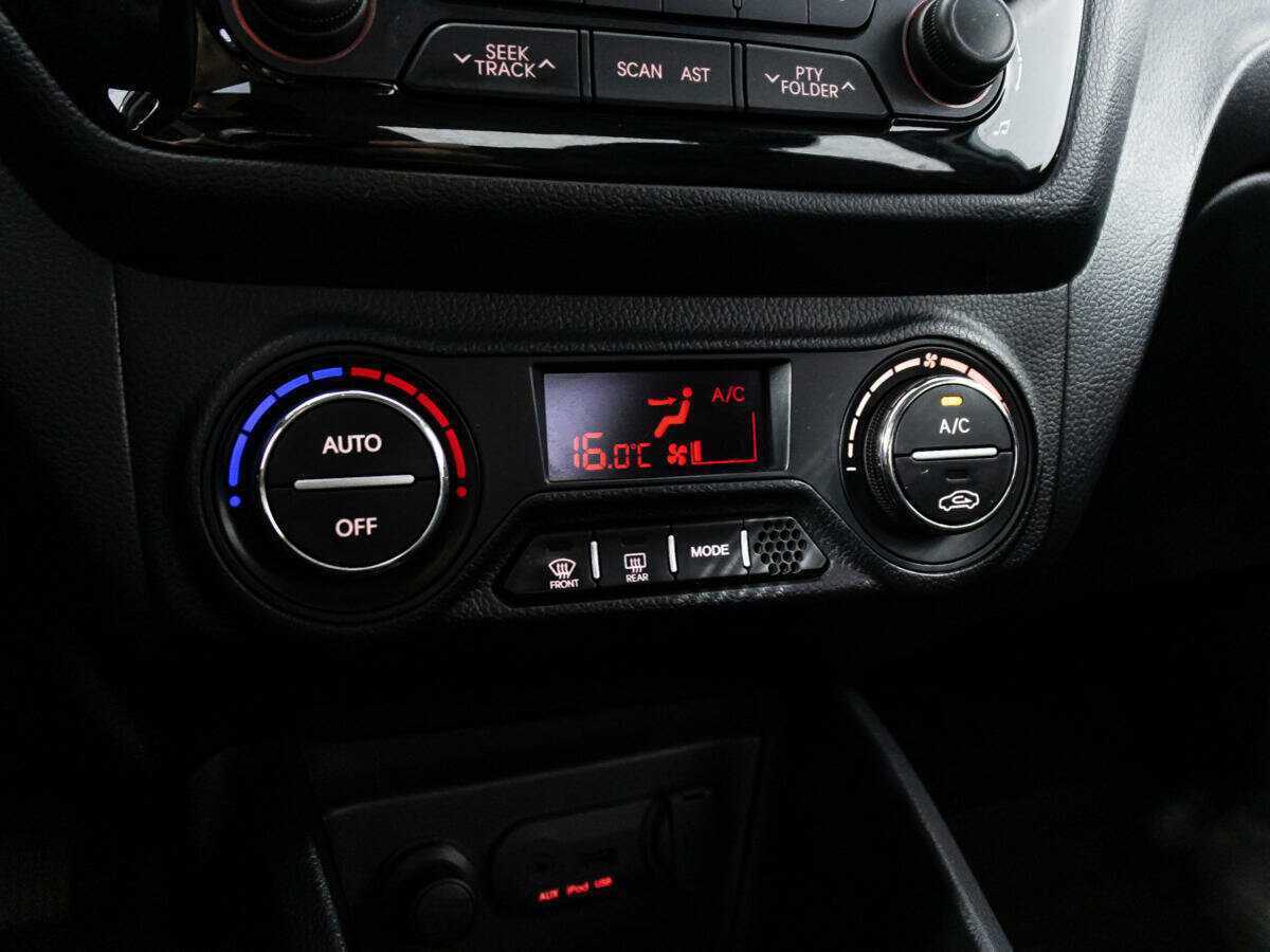 Купить Kia Rio 6-speed, 2014, 87 004 км, фото №15