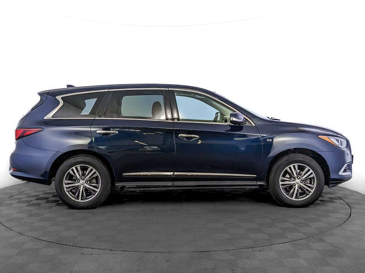 Купить Infiniti QX60, 2017, 67 533 км, фото №4