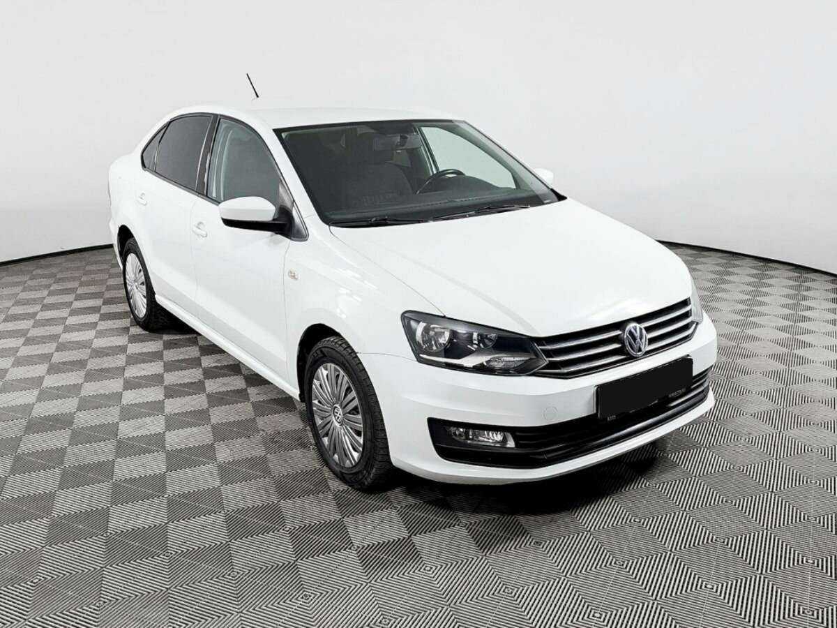 Купить Volkswagen Polo, 2015, 112 405 км, фото №3