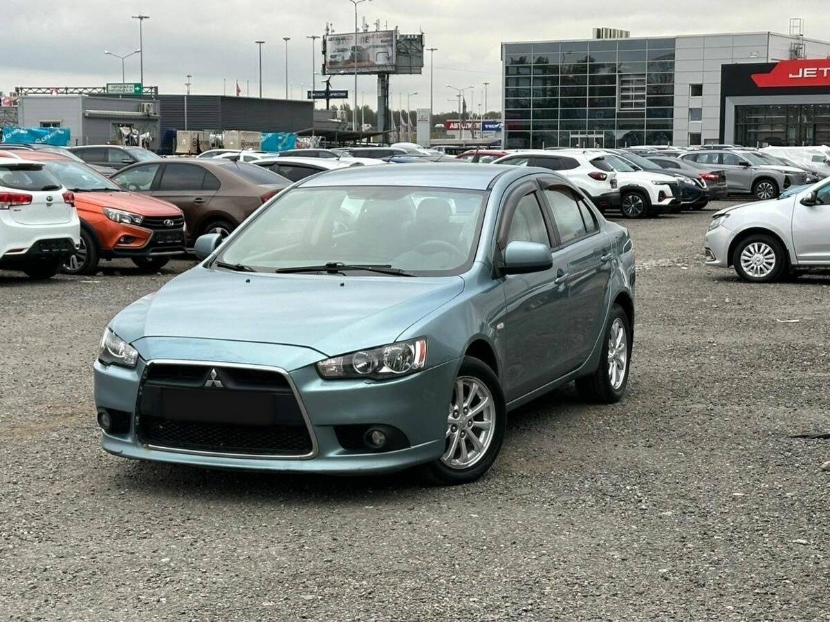 Купить Mitsubishi Lancer X Рестайлинг, 2011, 205 000 км, фото №1