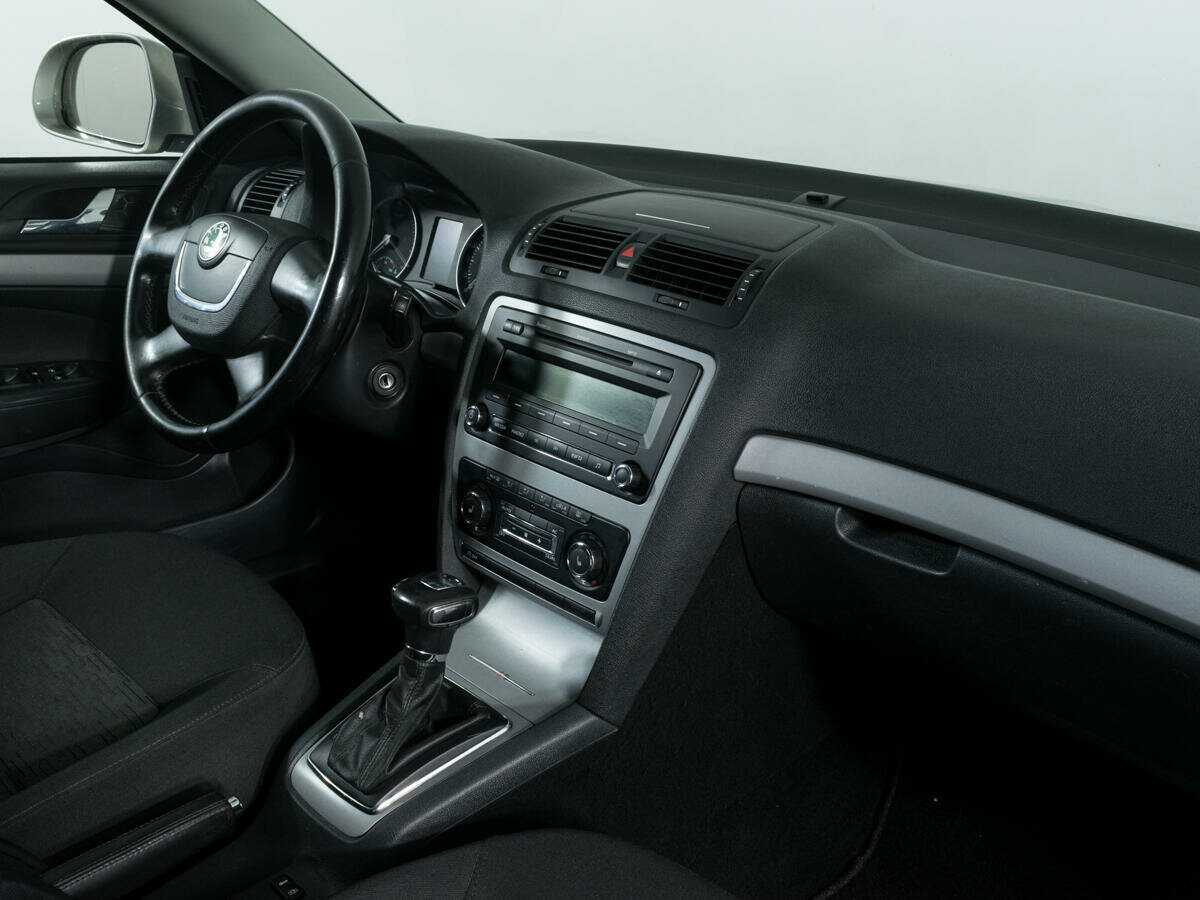 Купить Skoda Octavia, 2011, 154 686 км, фото №7