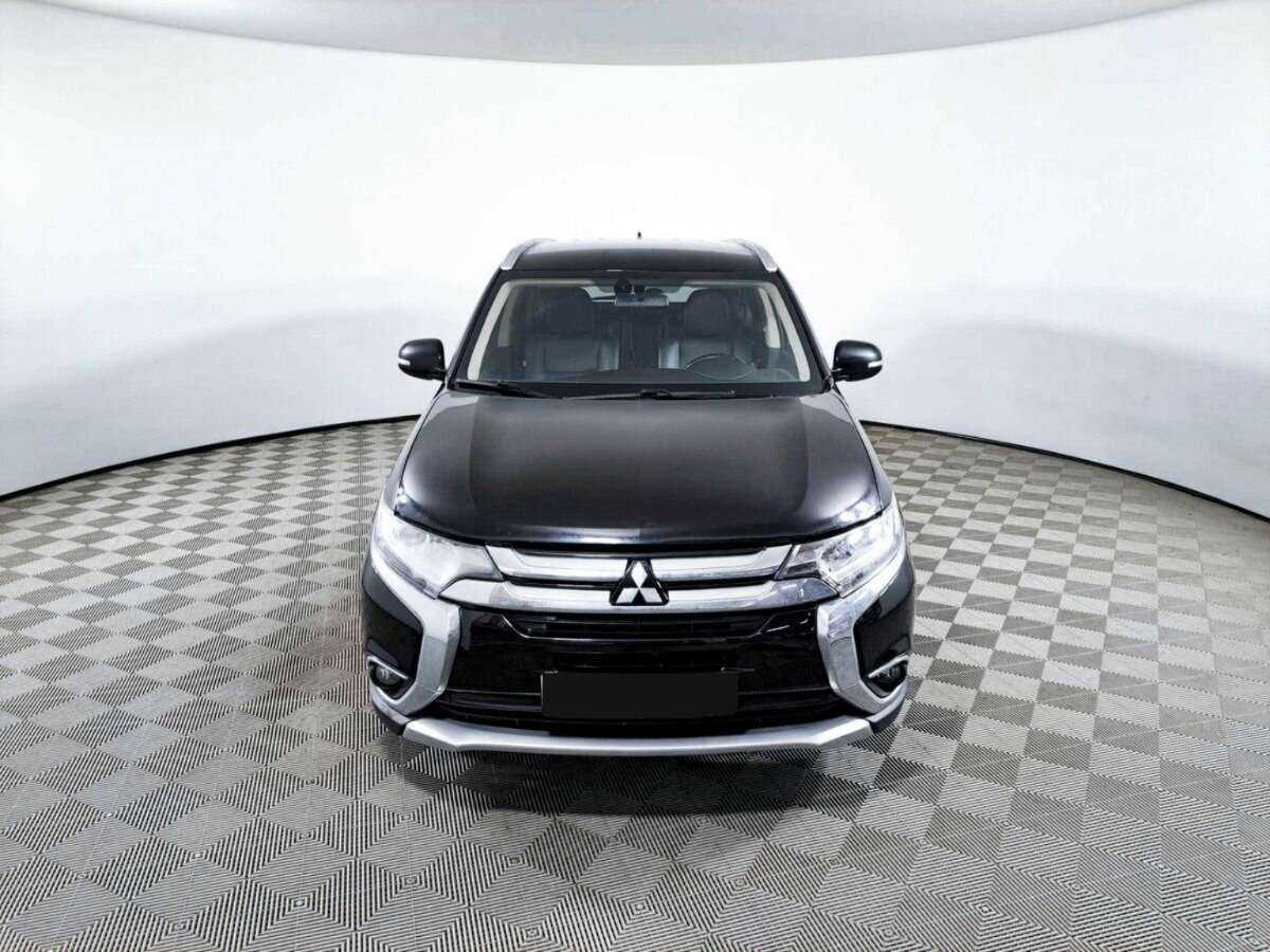 Купить Mitsubishi Outlander, 2017, 88 421 км, фото №2